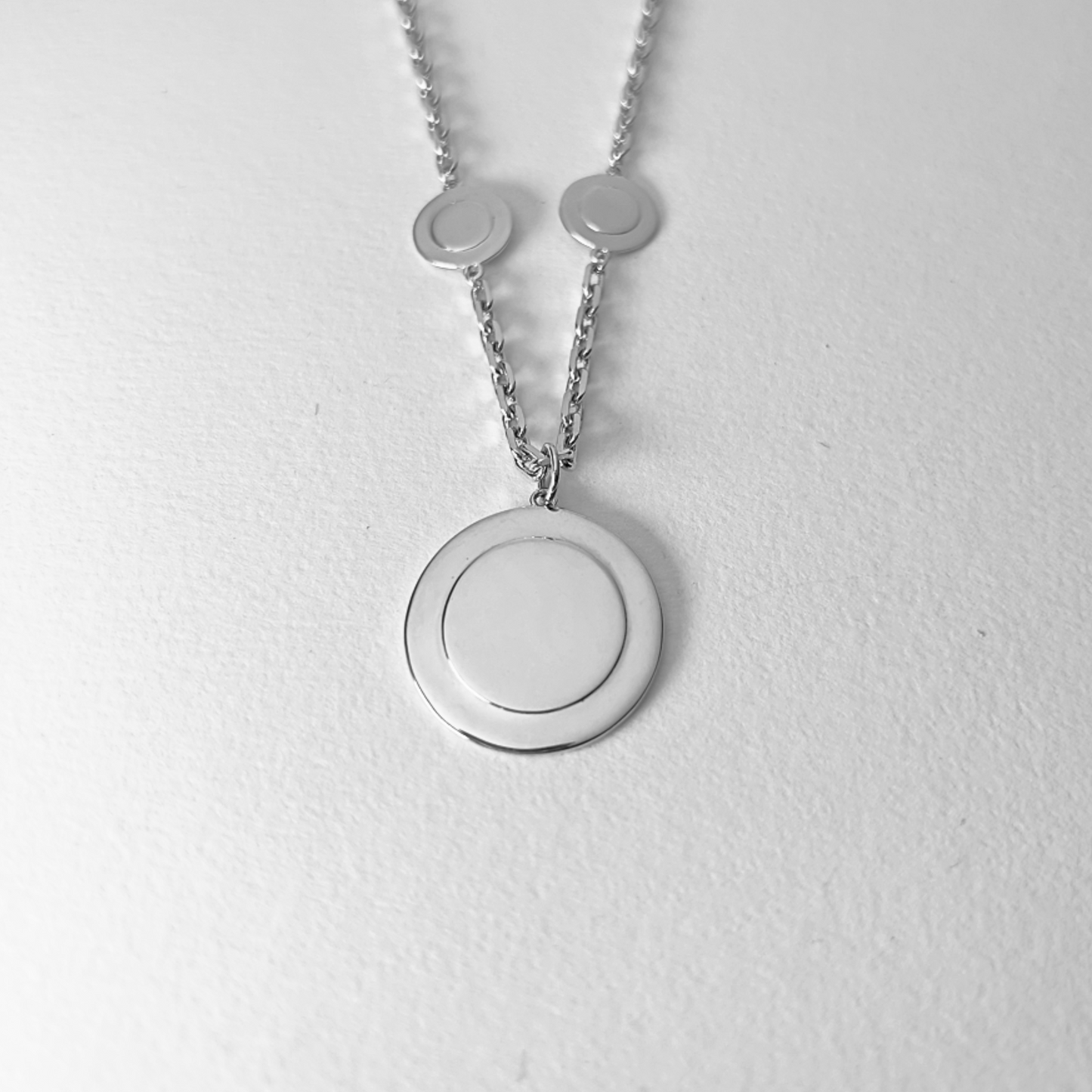 REGAL CIRCLE CHAIN